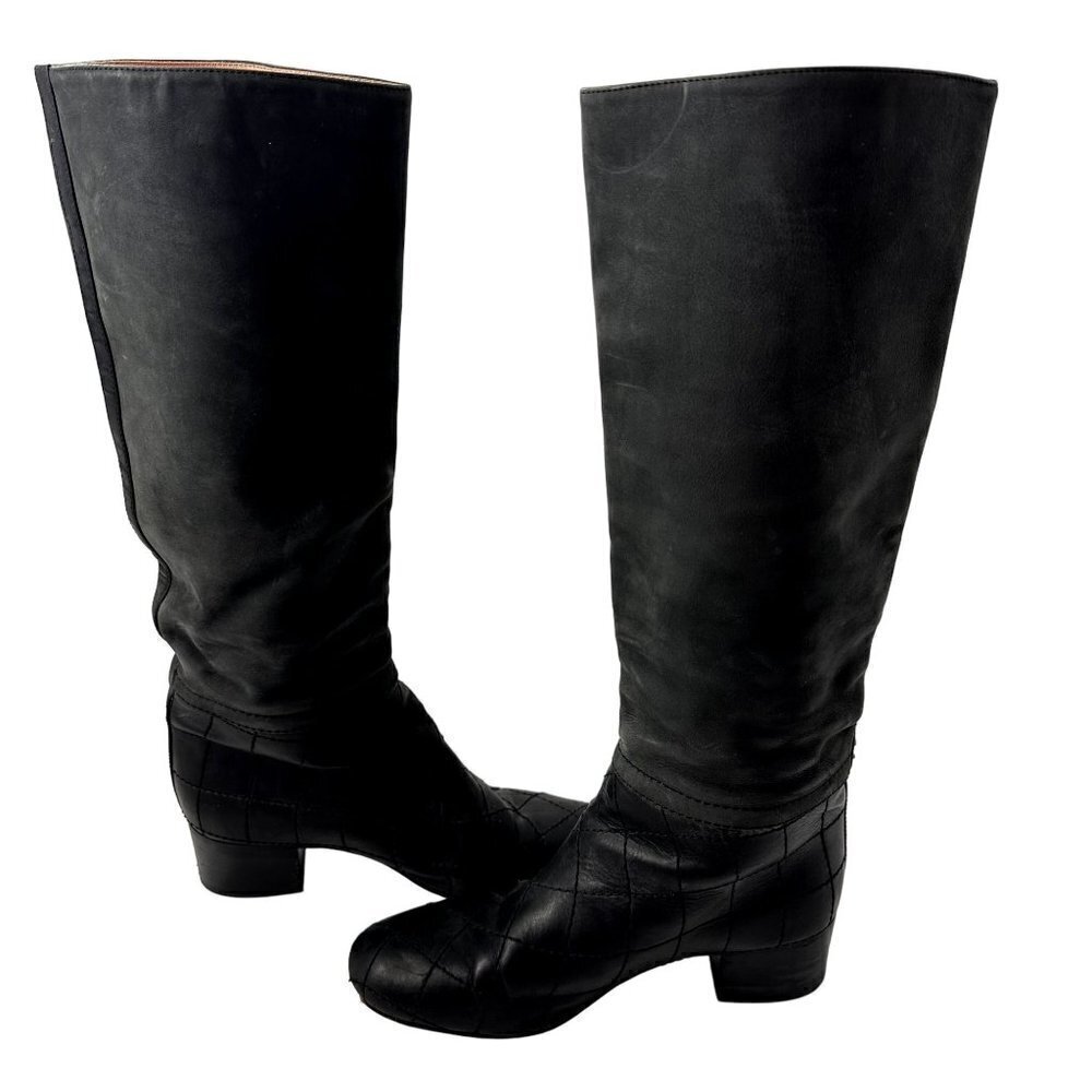 ✨ Chanel Quilted Leather Riding Boots – Size 38.5 (US 8)